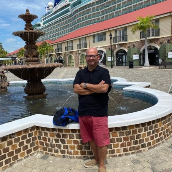 Meet your Posher, Nick - Picture 1 of 1